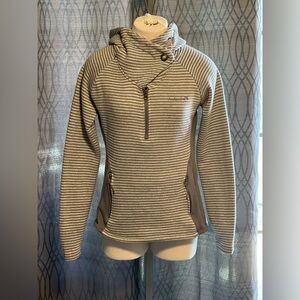 Avalanche Hoodie Womens S Gray Striped Hooded Polyester Knit Sweater [H-15]